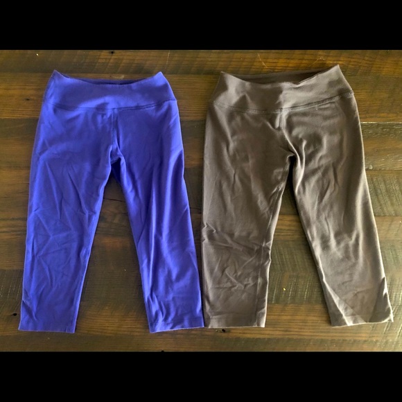 Beyond Yoga Pants - 2 pairs of cropped Beyond Yoga pants